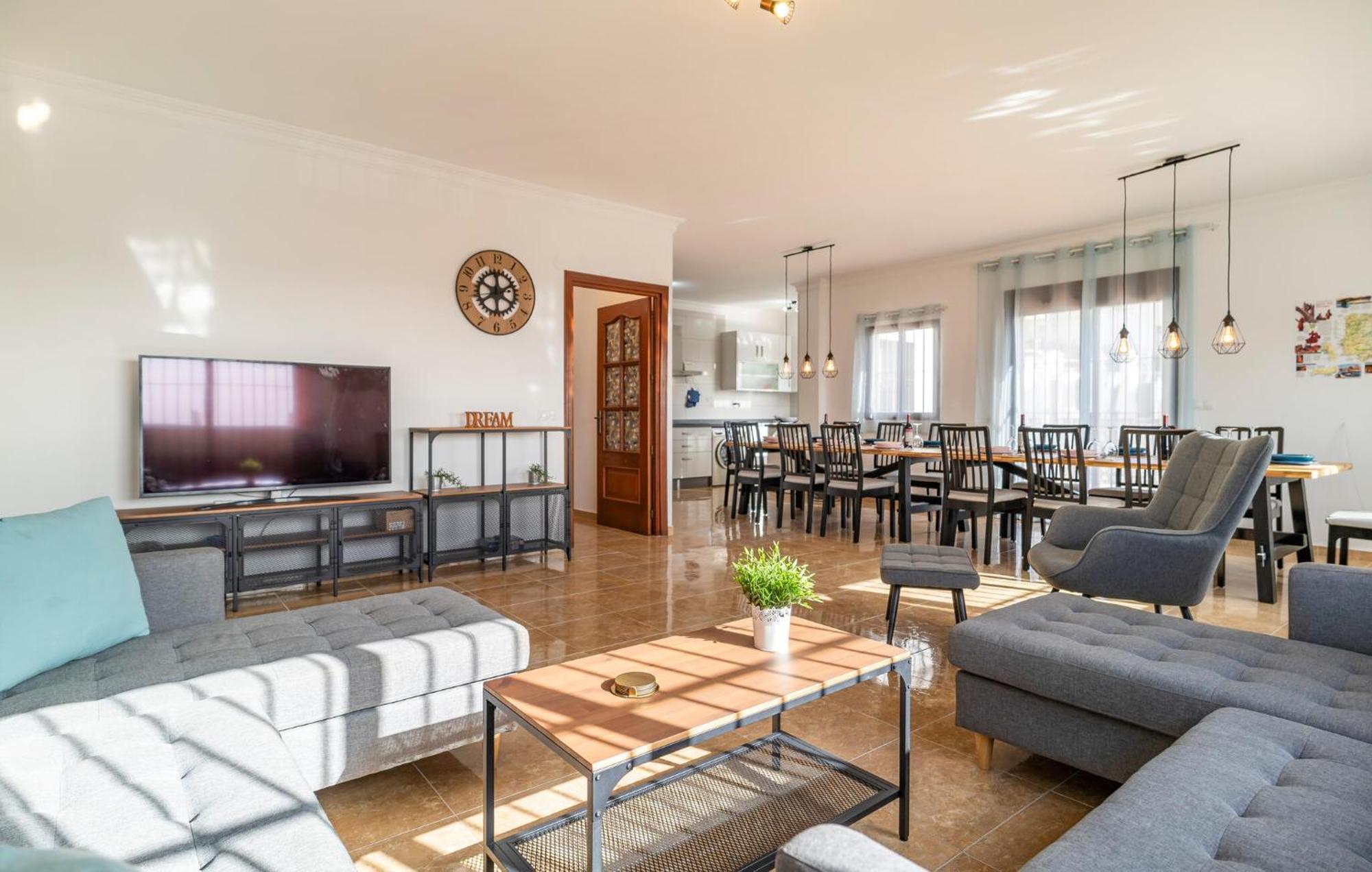 Lovely Home In Benalmadena With Kitchen 外观 照片